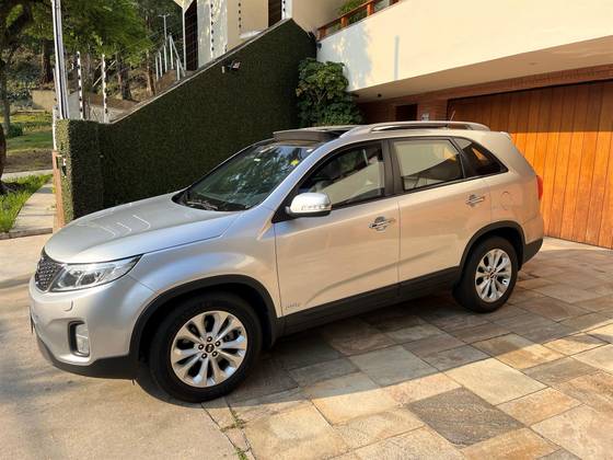 KIA SORENTO 3.5 V6 GASOLINA EX 7L 4WD AUTOMÁTICO
